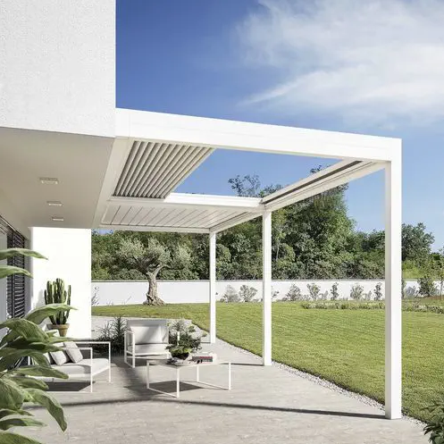 Bioklimatische Pergola mit einziehbaren Lamellen