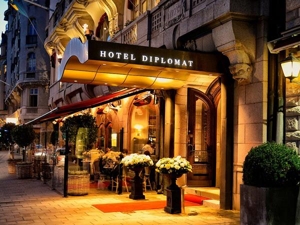 Terrasse hôtel - Aménagement d’une terrasse pour les professionnels de l’Horesca
